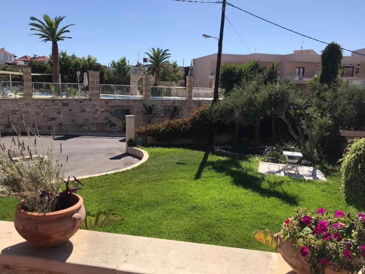 Kydoni Apartments And Studios Agia Marina Exterior foto