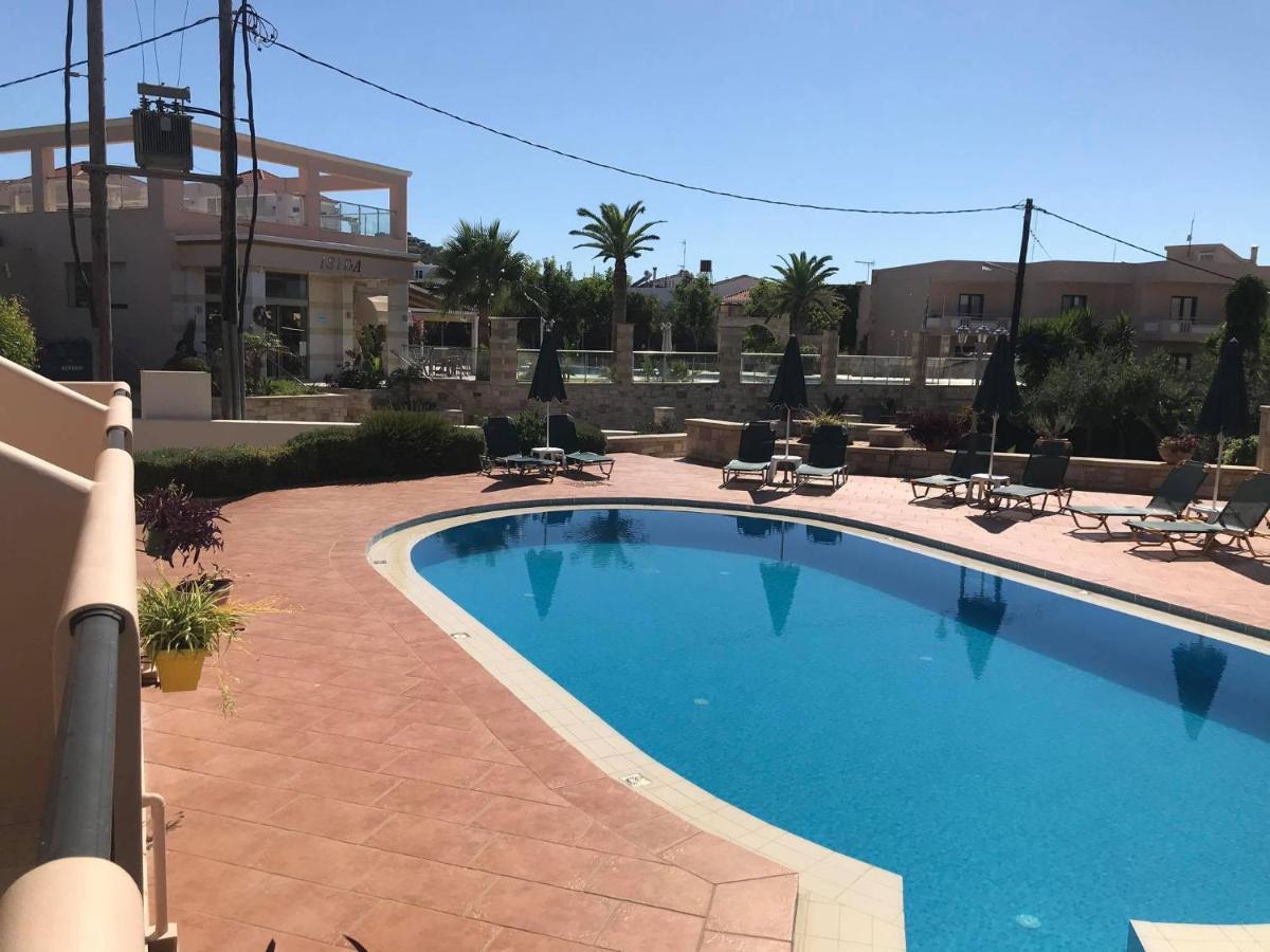 Kydoni Apartments And Studios Agia Marina Exterior foto
